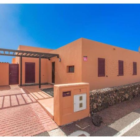 Anahi Homes Corralejo - Villa Brezo 3 ลาโอลีวา ภายนอก รูปภาพ