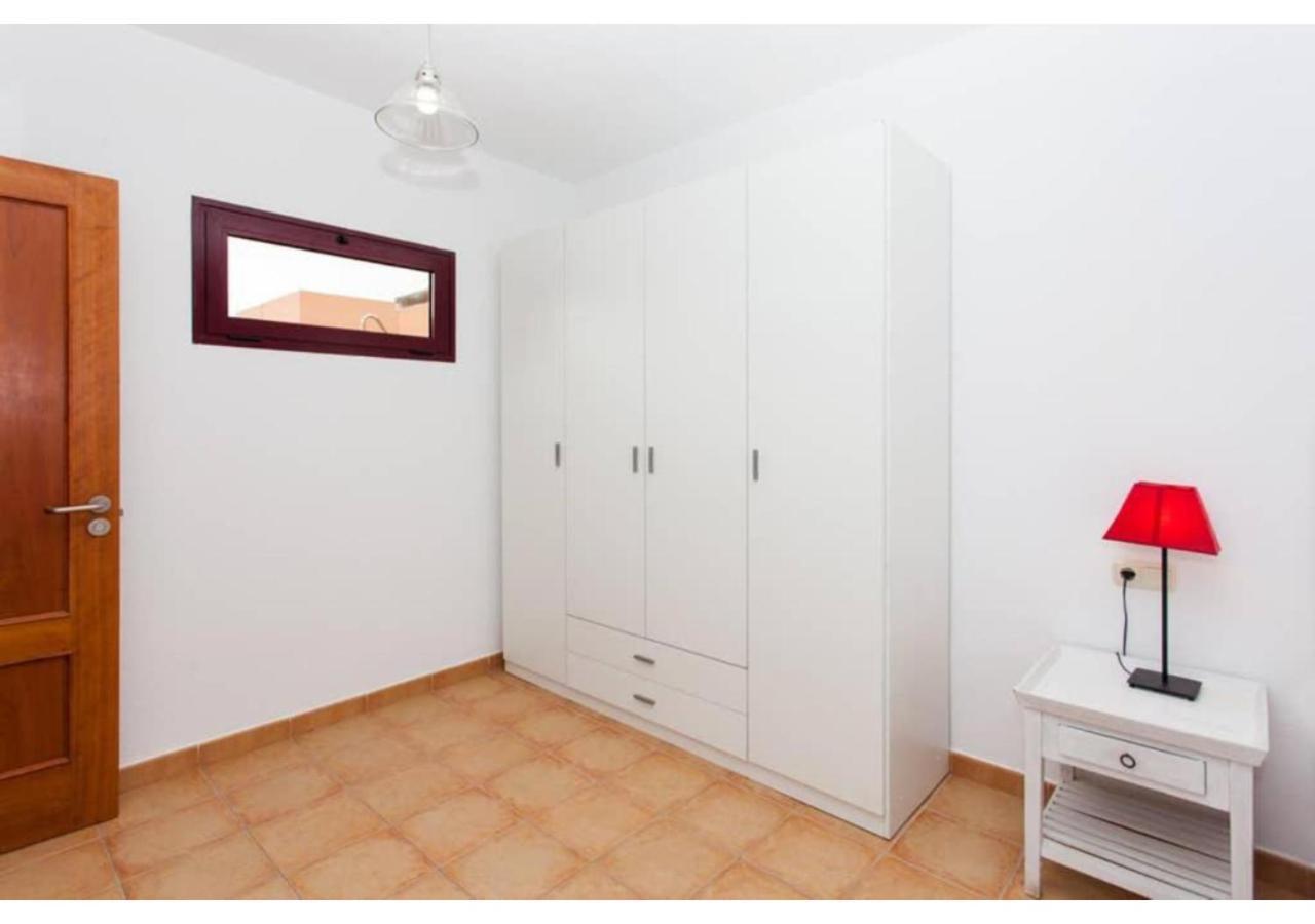 Anahi Homes Corralejo - Villa Brezo 3 ลาโอลีวา ภายนอก รูปภาพ