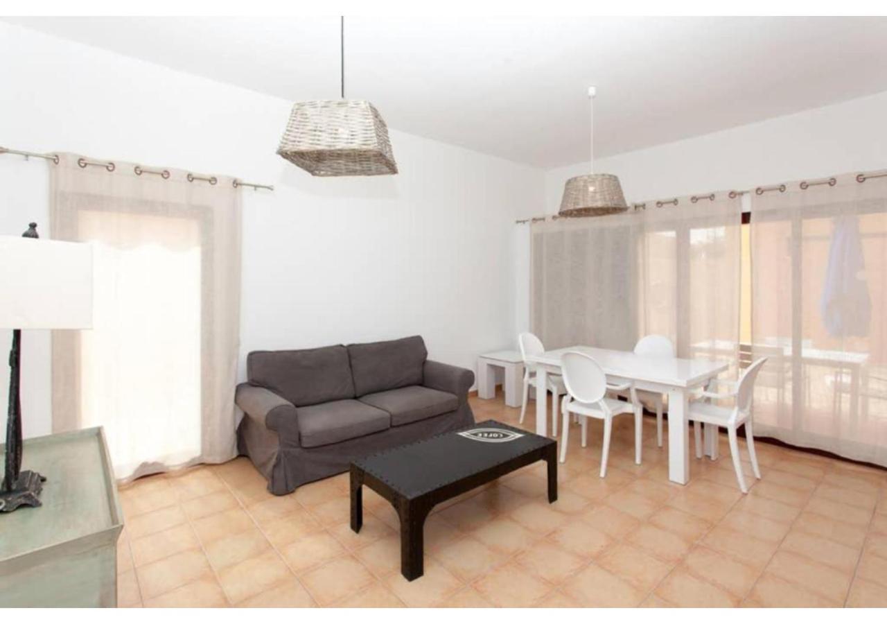 Anahi Homes Corralejo - Villa Brezo 3 ลาโอลีวา ภายนอก รูปภาพ